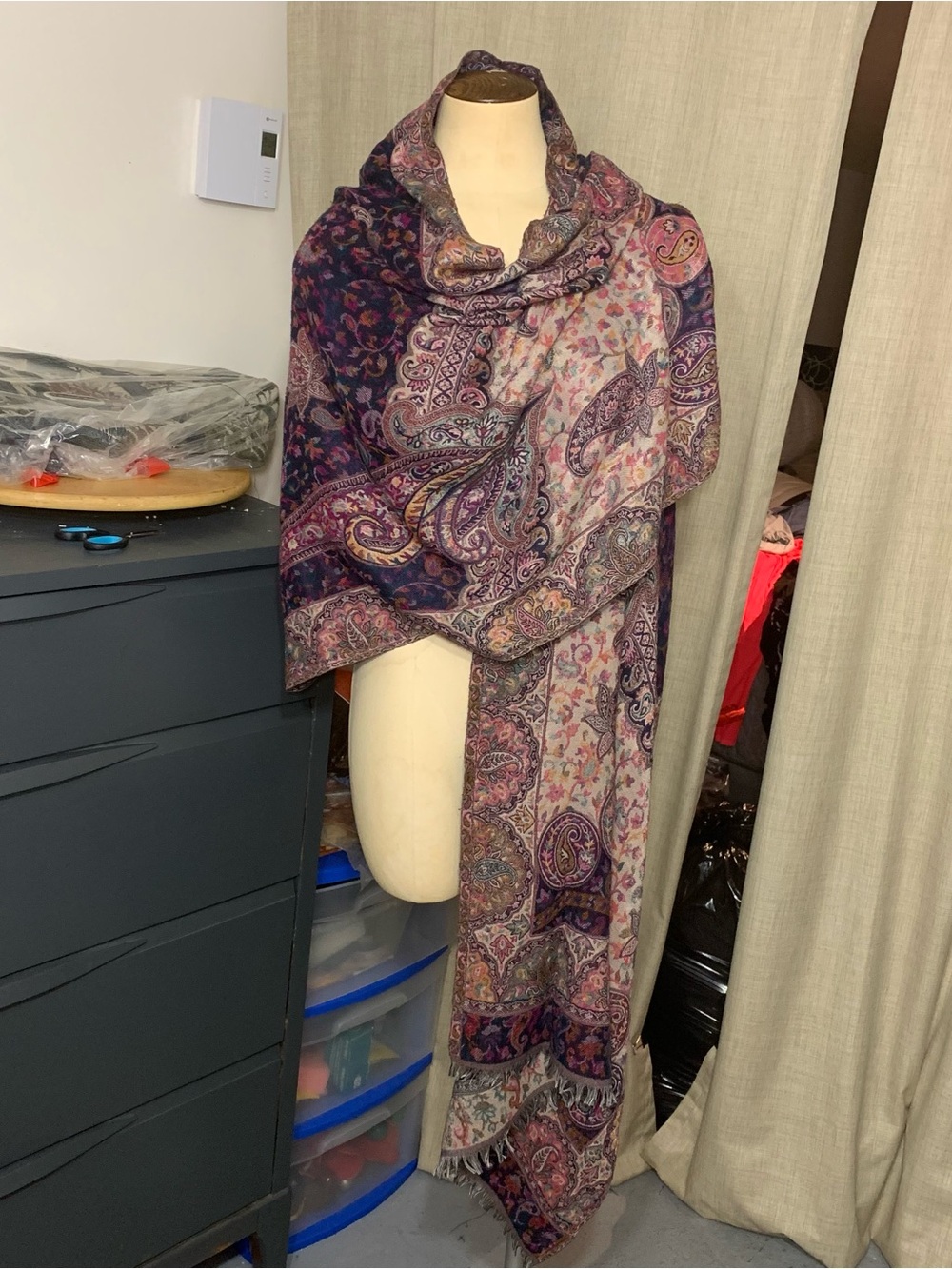 Paisley Woven Scarf Wrap Purple Cream Rectangle Fringed Shawl 28"X80" Reversible - Picture 9 of 11